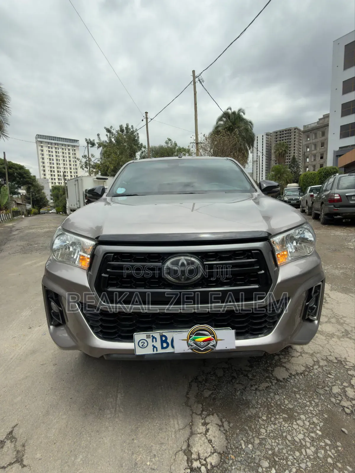 Toyota Hilux 2020 Gray