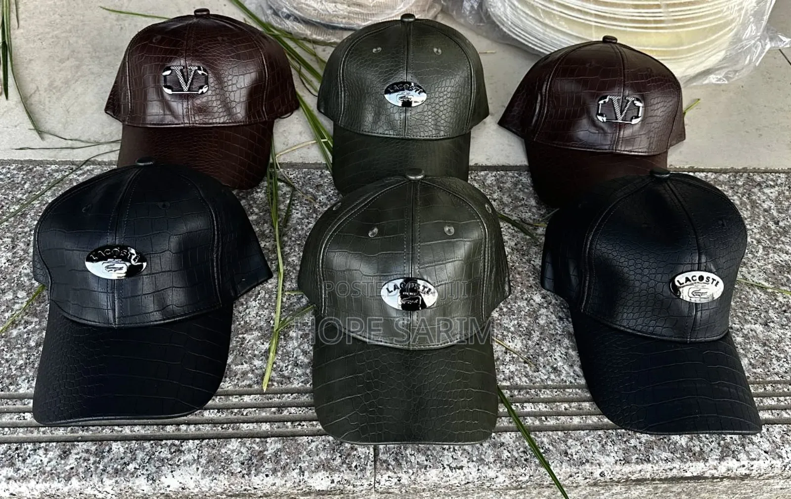 ላኮስት የቆዳ ኮፍያዎች (Lacoste Caps)
