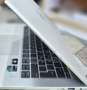 New Laptop HP EliteBook x360 1040 G9 16GB Intel Core i5 SSD 512GB