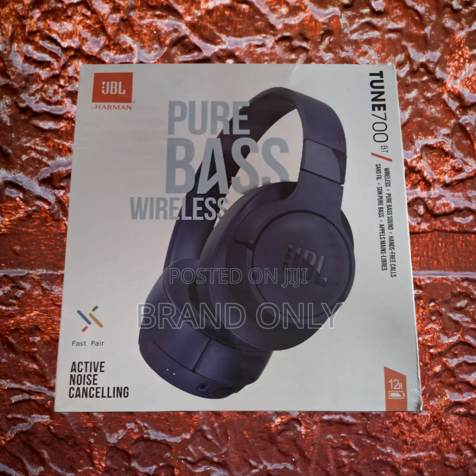 JBL Tune700bt: Active Noise Cancelling Headphones