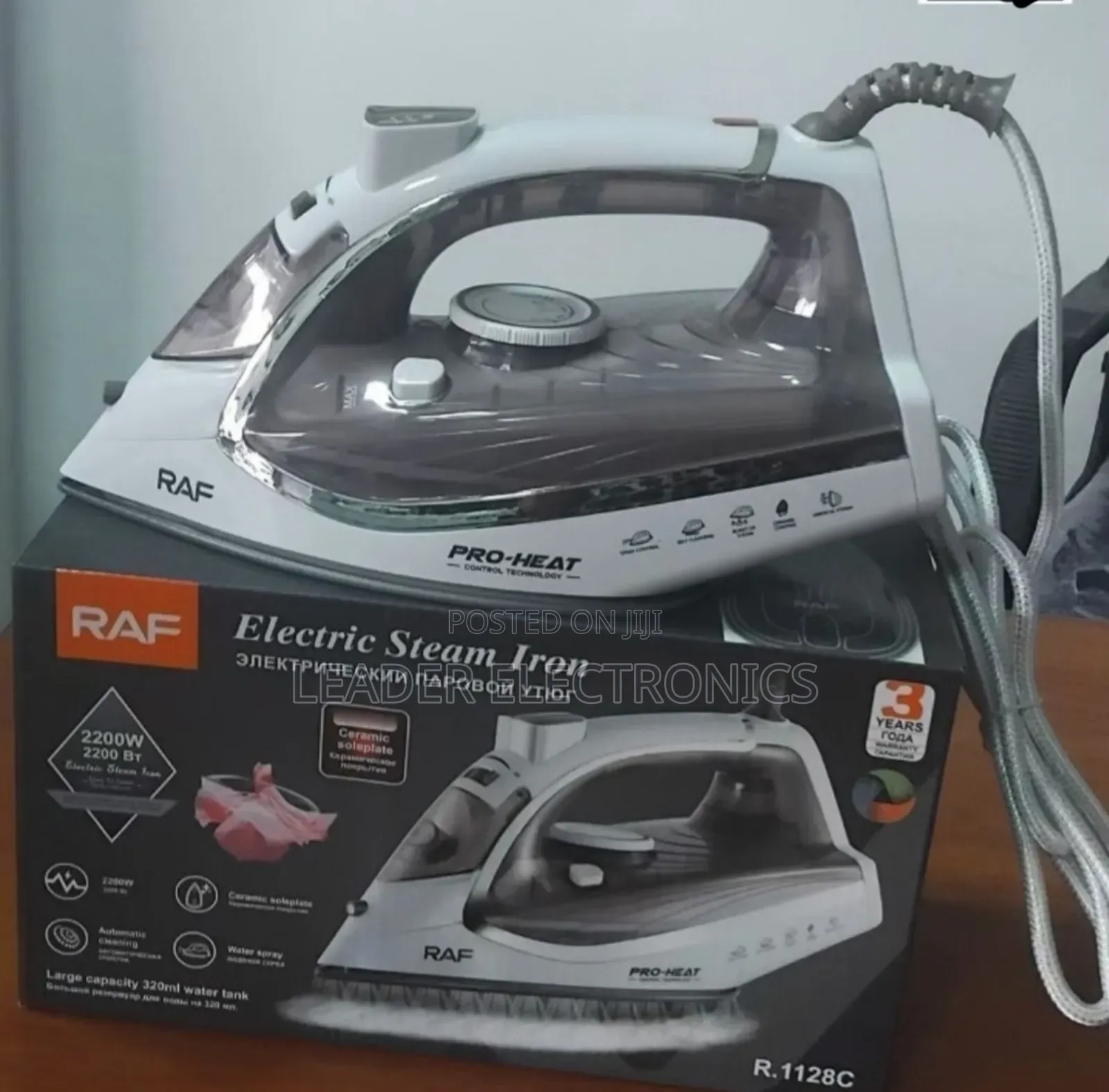 Raf Electric Steam Iron