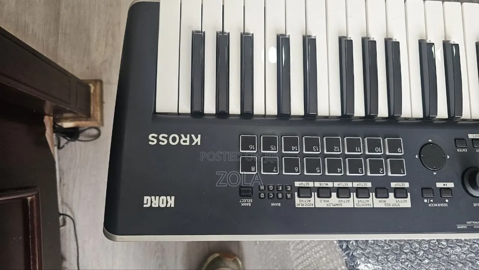 Korg Kross Music Keybord