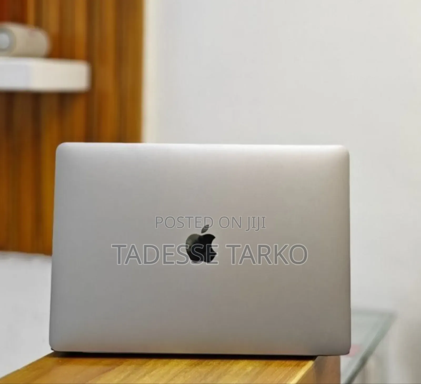New Laptop Apple MacBook Air 2020 M1 8GB Apple M1 SSD 256GB
