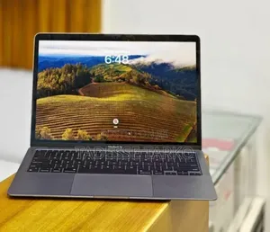 New Laptop Apple MacBook Air 2020 M1 8GB Apple M1 SSD 256GB