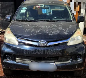 Toyota Avanza 2012 Black
