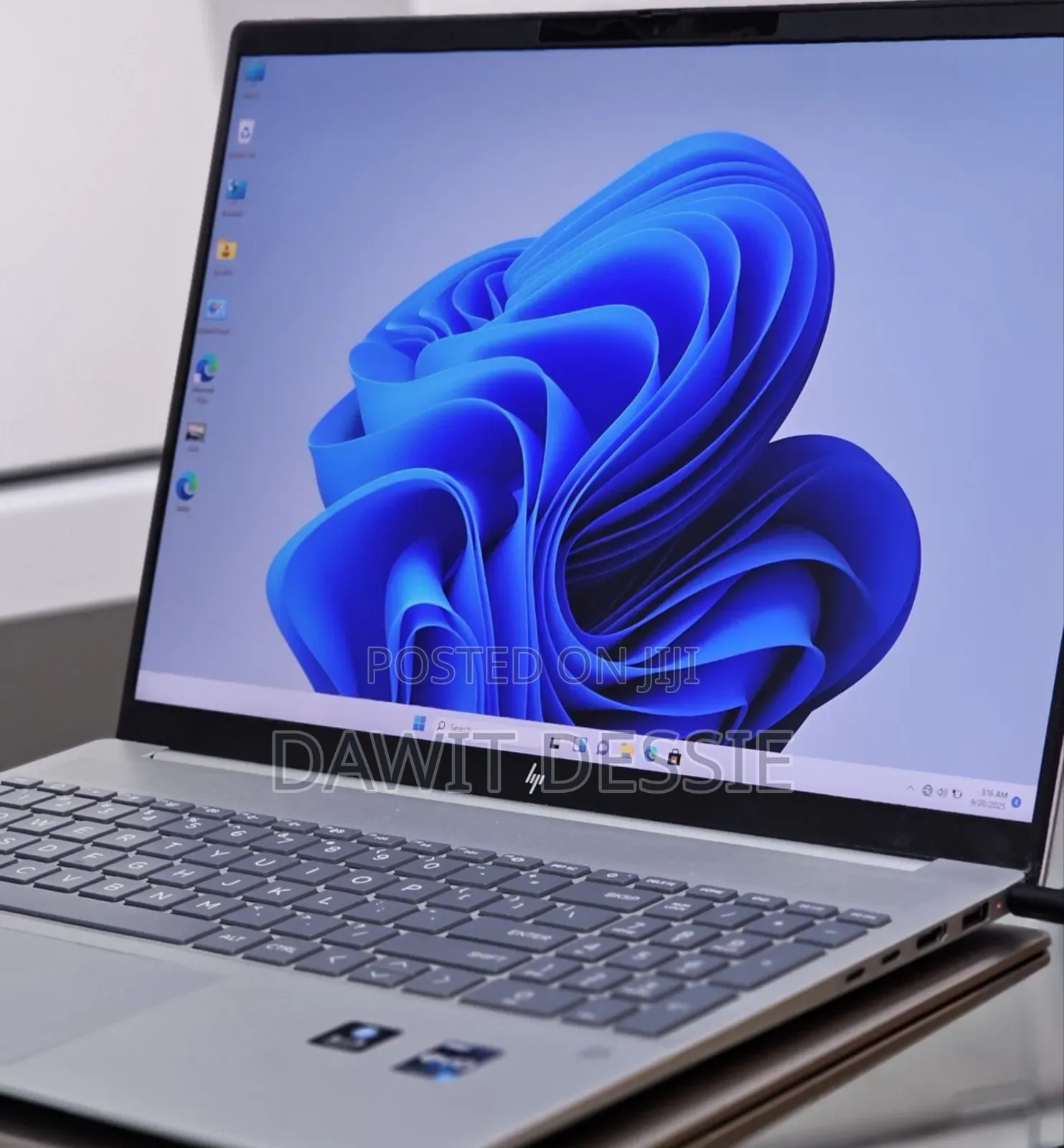 New Laptop HP 16GB Intel Core i7 SSD 1T