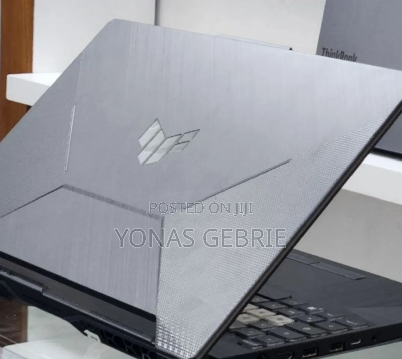 New Laptop Asus 16GB AMD Ryzen 5 SSD 512GB