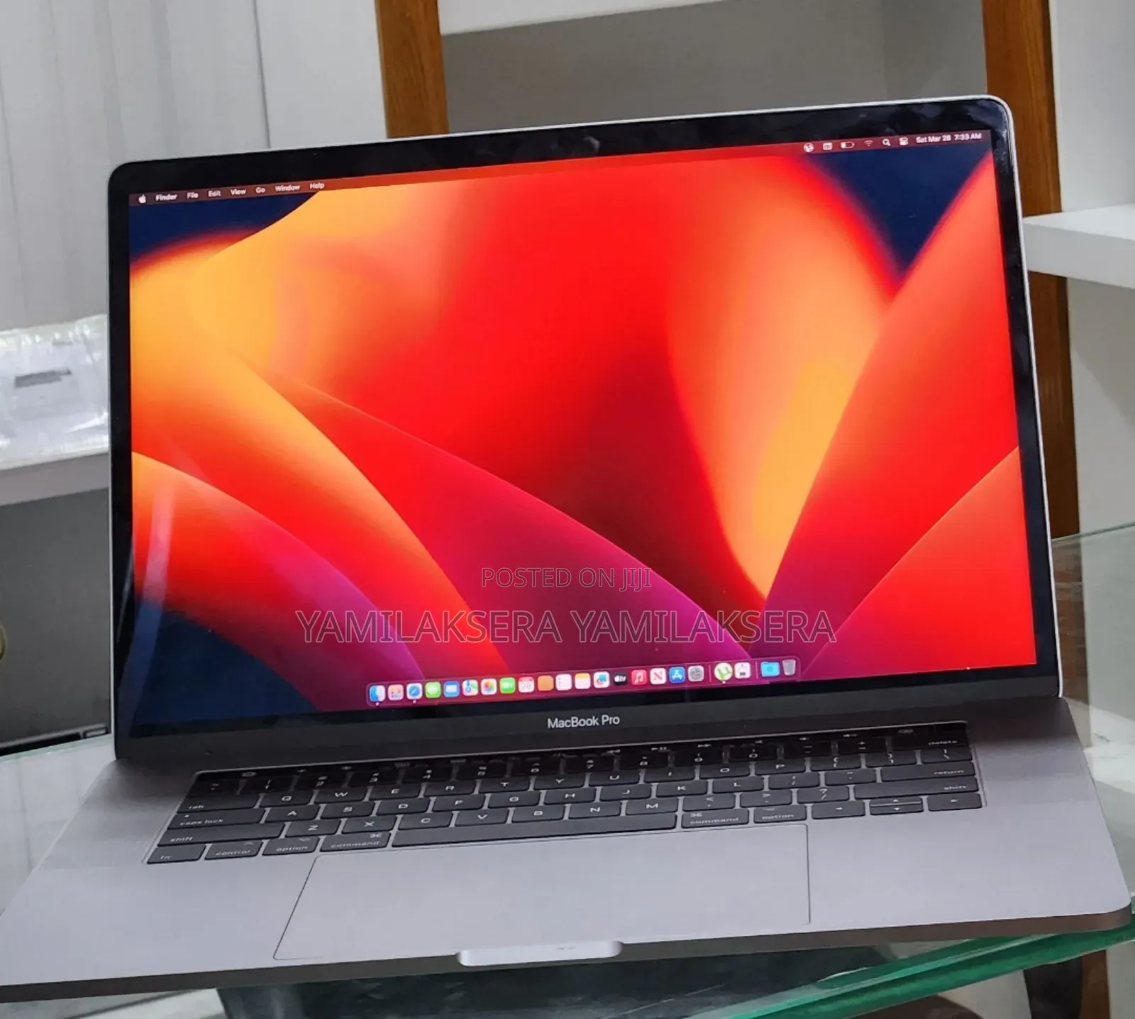 New Laptop Apple MacBook Pro 2017 16GB Intel Core i7 SSD 512GB