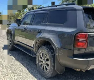 Toyota Land Cruiser Prado 2.8 2025 Gray