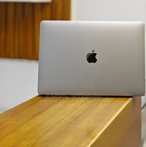 New Laptop Apple MacBook Air 2020 M1 8GB Apple M1 SSD 256GB