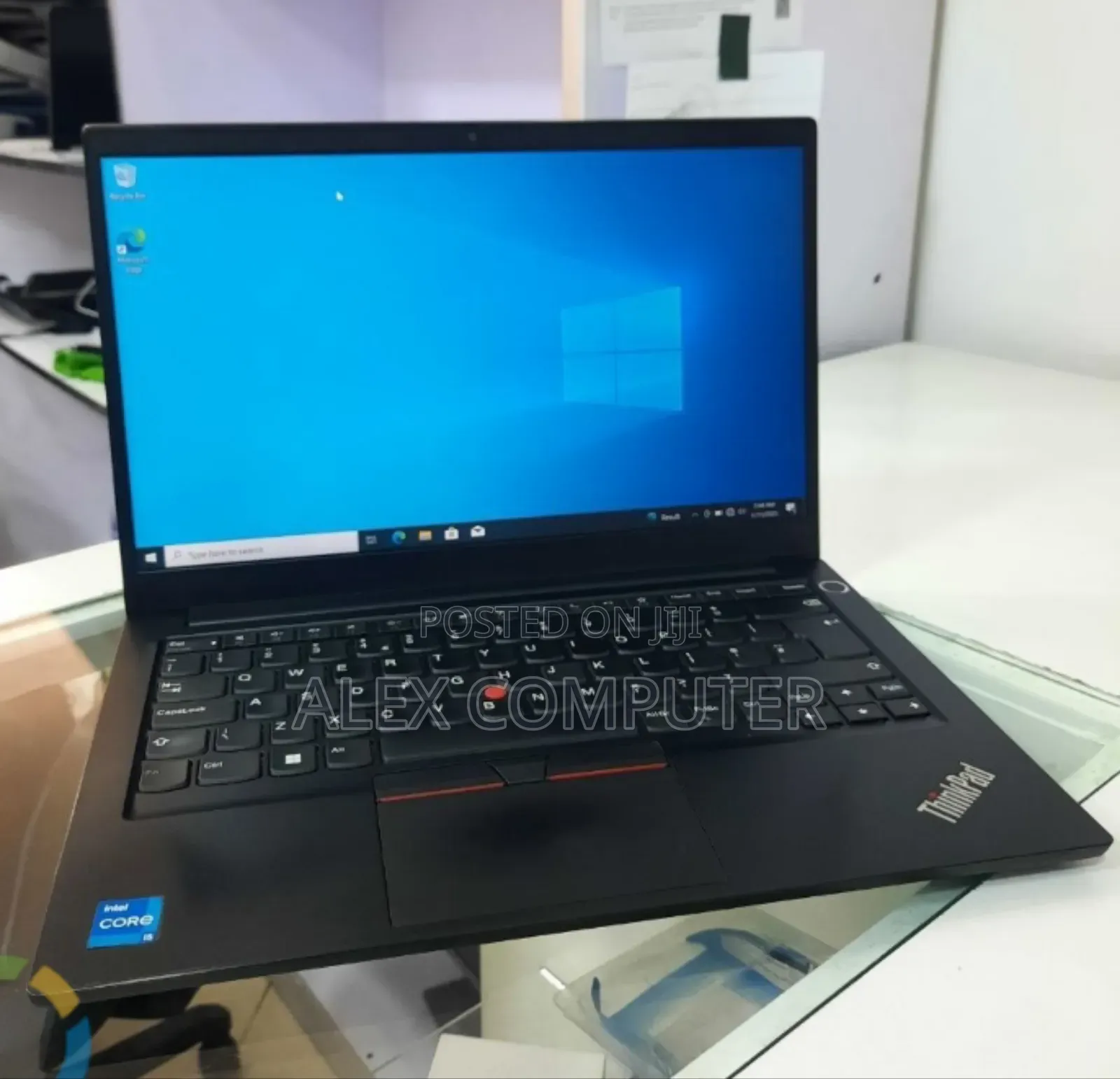 New Laptop Lenovo 16GB Intel Core i5 SSD 512GB