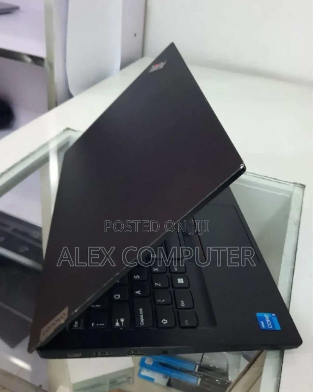 New Laptop Lenovo 16GB Intel Core i5 SSD 512GB
