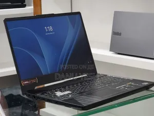 New Laptop Asus 16GB AMD Ryzen 5 SSD 512GB