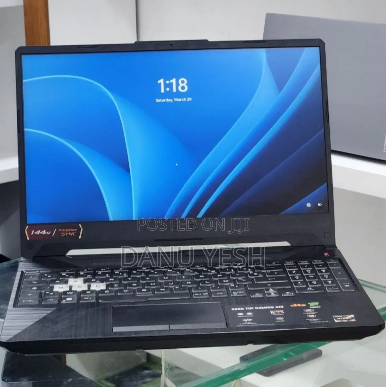 New Laptop Asus 16GB AMD Ryzen 5 SSD 512GB