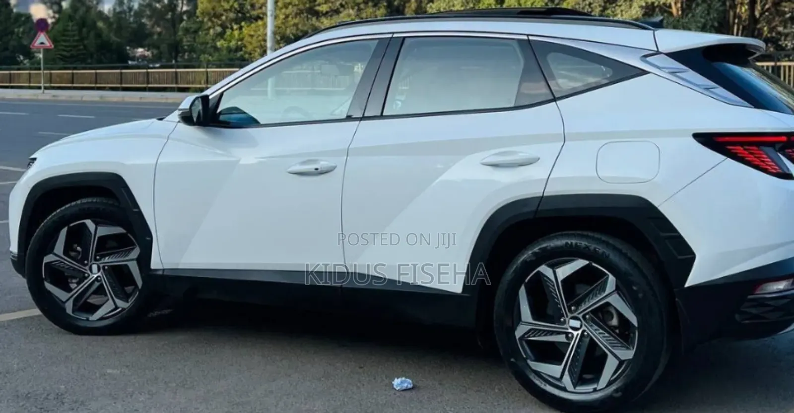 Hyundai Tucson Sport 2021 White