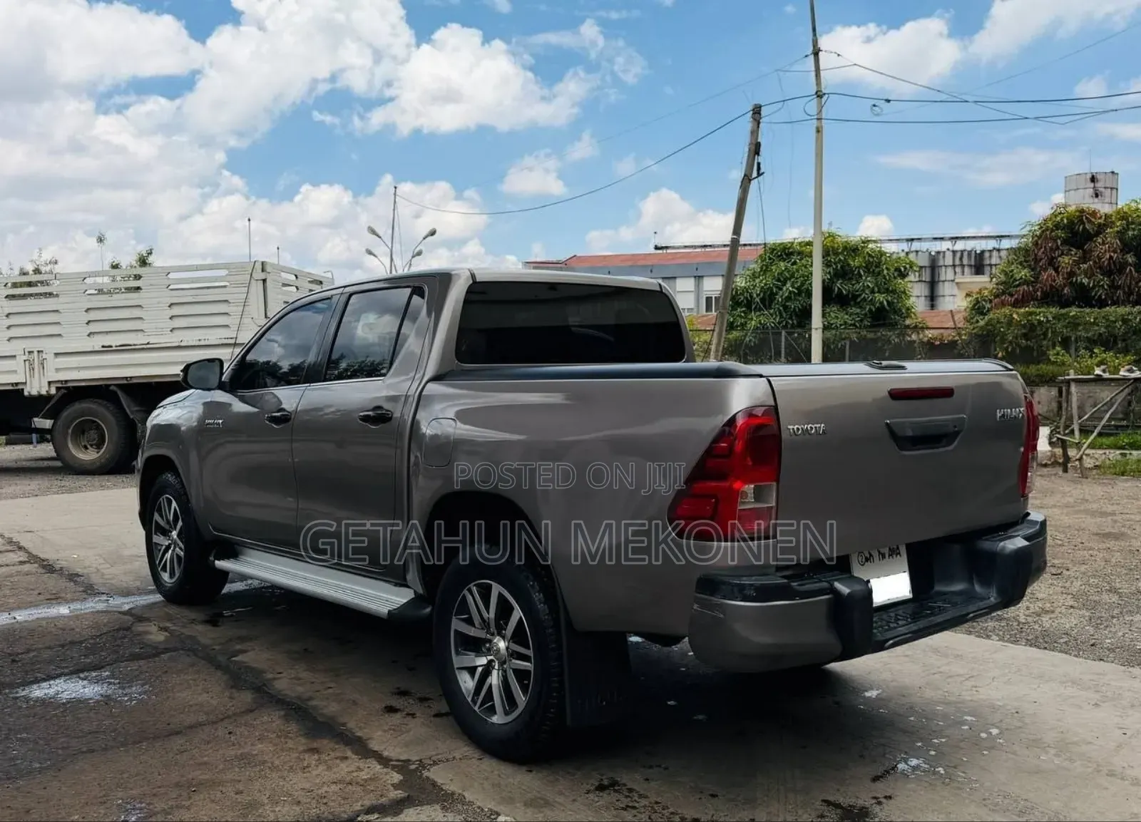 Toyota Hilux 2020 Gold