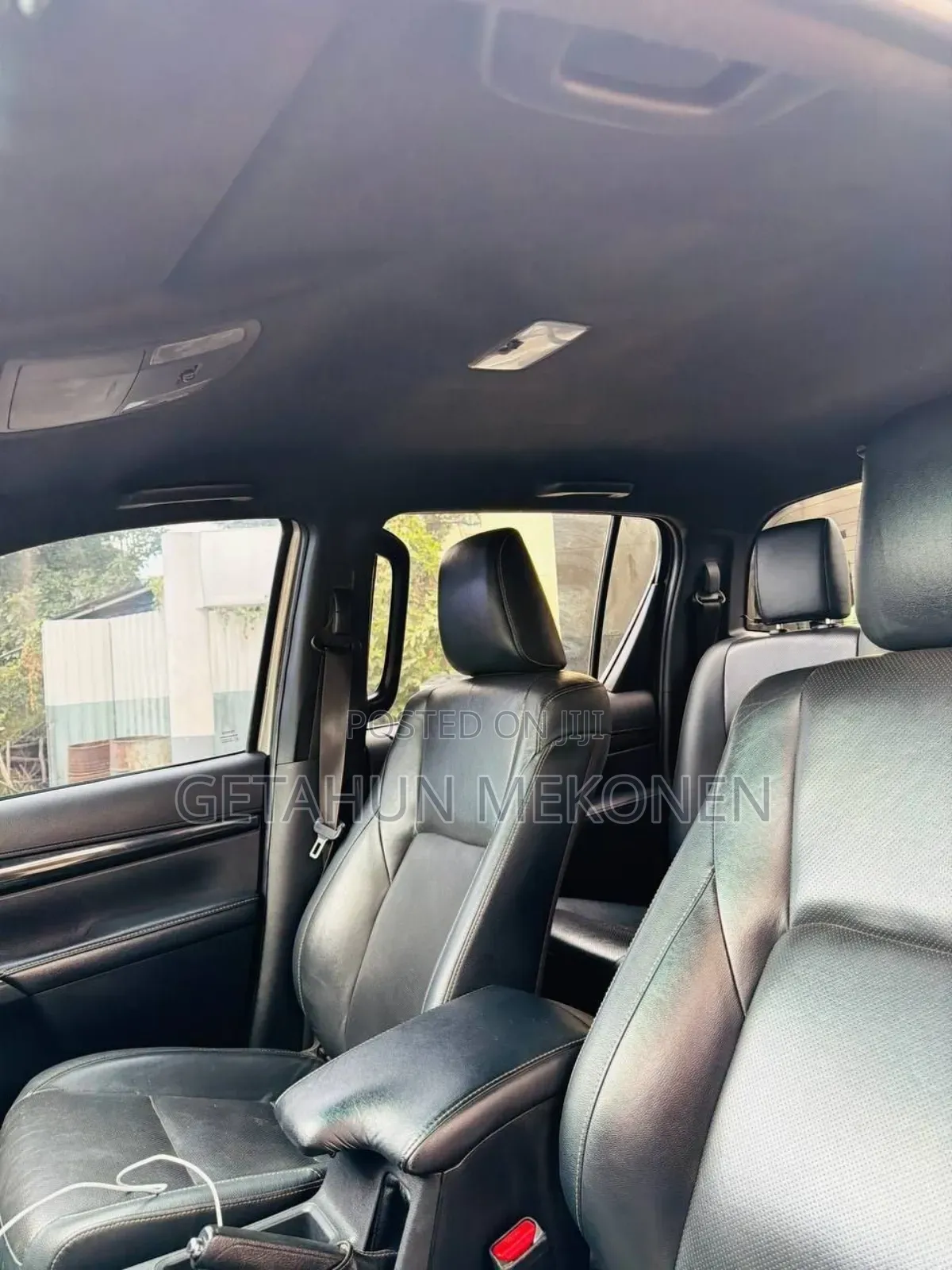 Toyota Hilux 2020 Gold