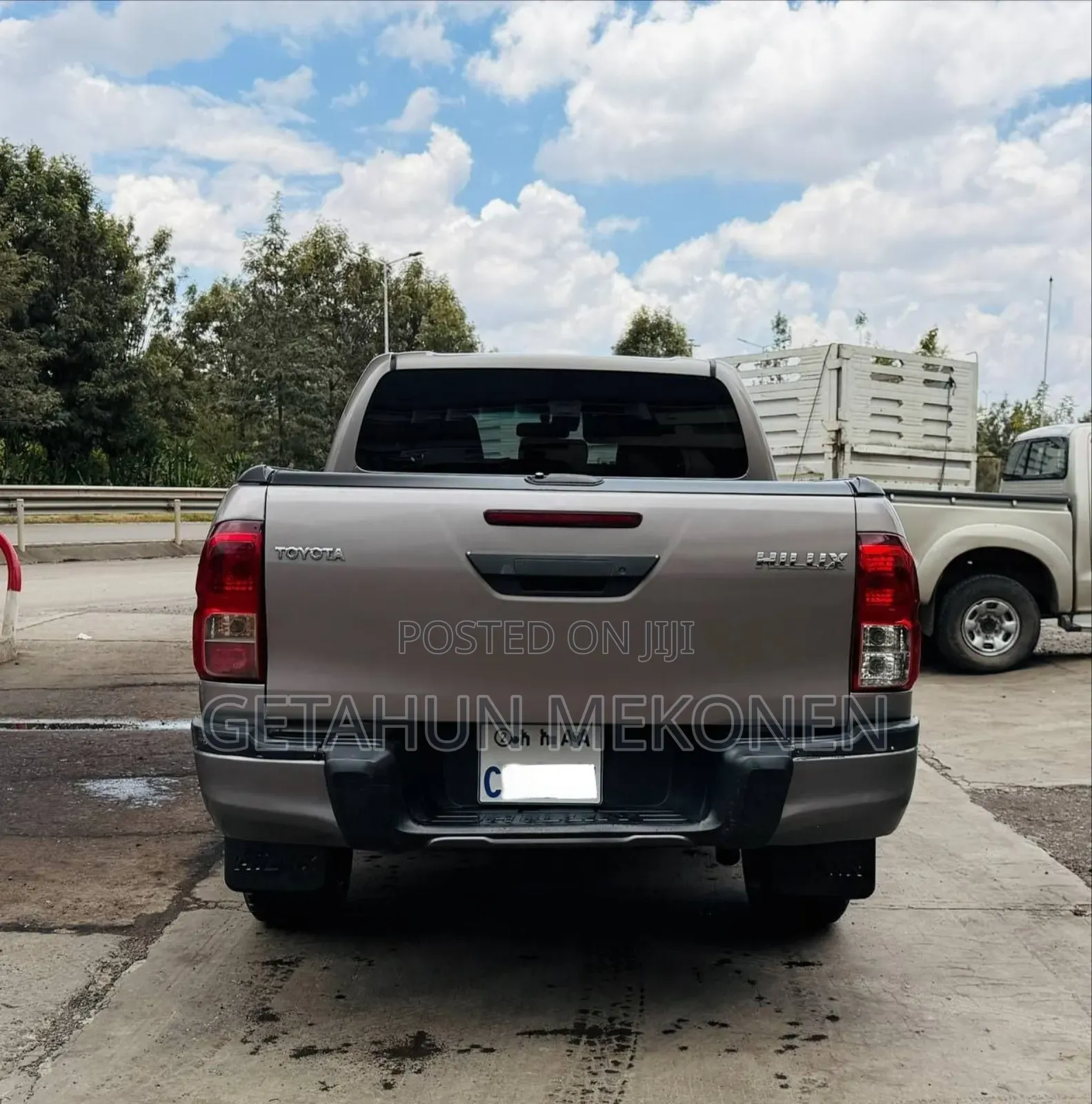 Toyota Hilux 2020 Gold