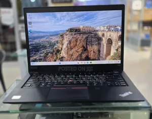 New Laptop Lenovo ThinkPad t495s 16GB AMD Ryzen 7 SSD 512GB