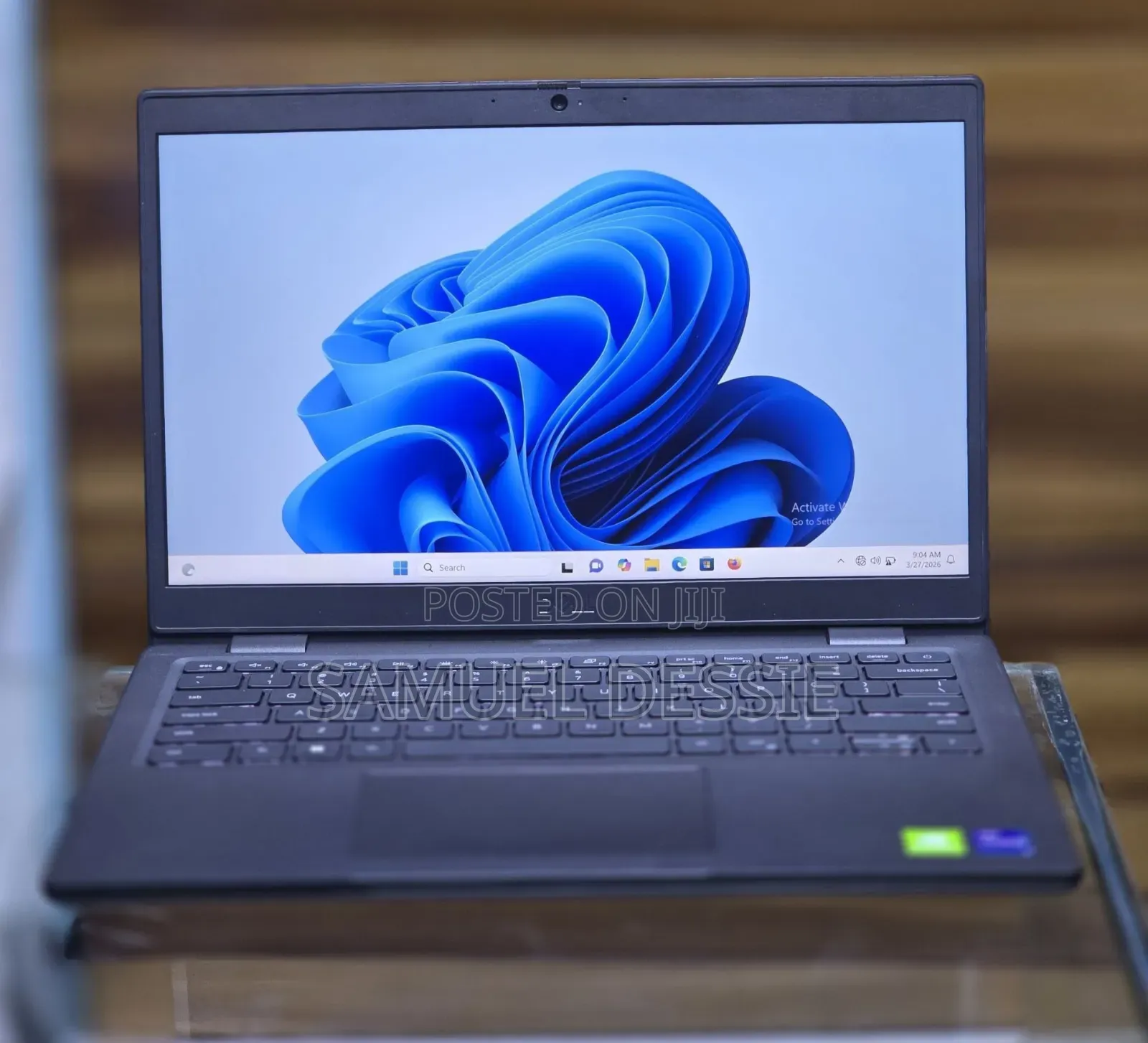 New Laptop Dell Latitude 3320 8GB Intel Core i7 SSD 256GB