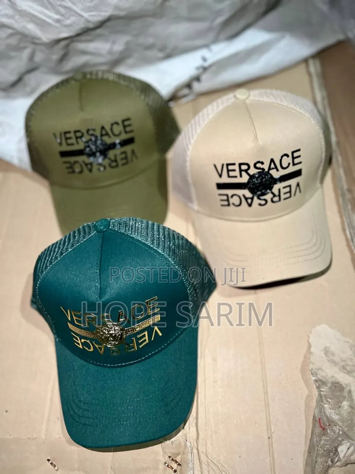 Stylish Mesh-Back Crocodile Logo Caps