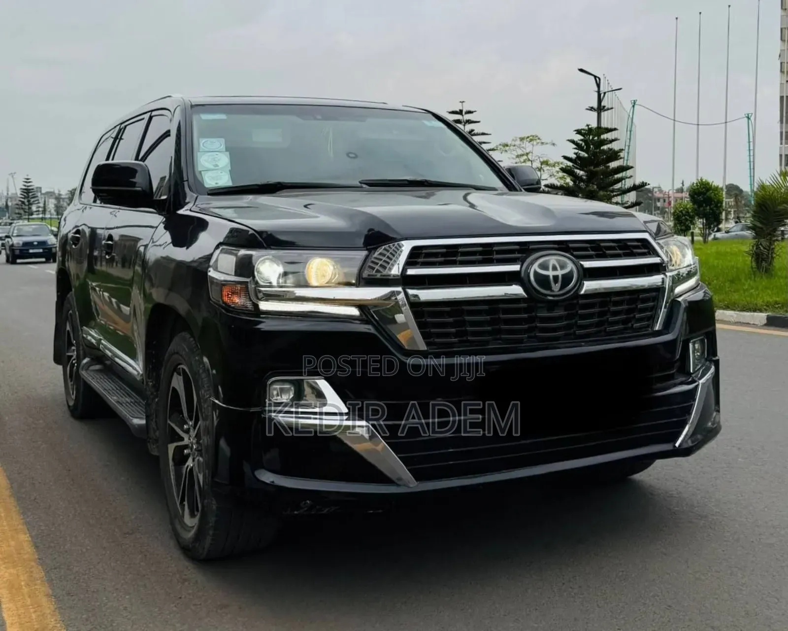 Toyota Land Cruiser 2011 Black