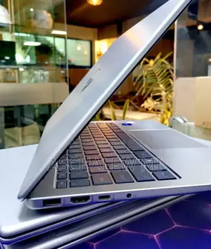 New Laptop HP Stream Notebook 16GB Intel Core i7 SSD 1T