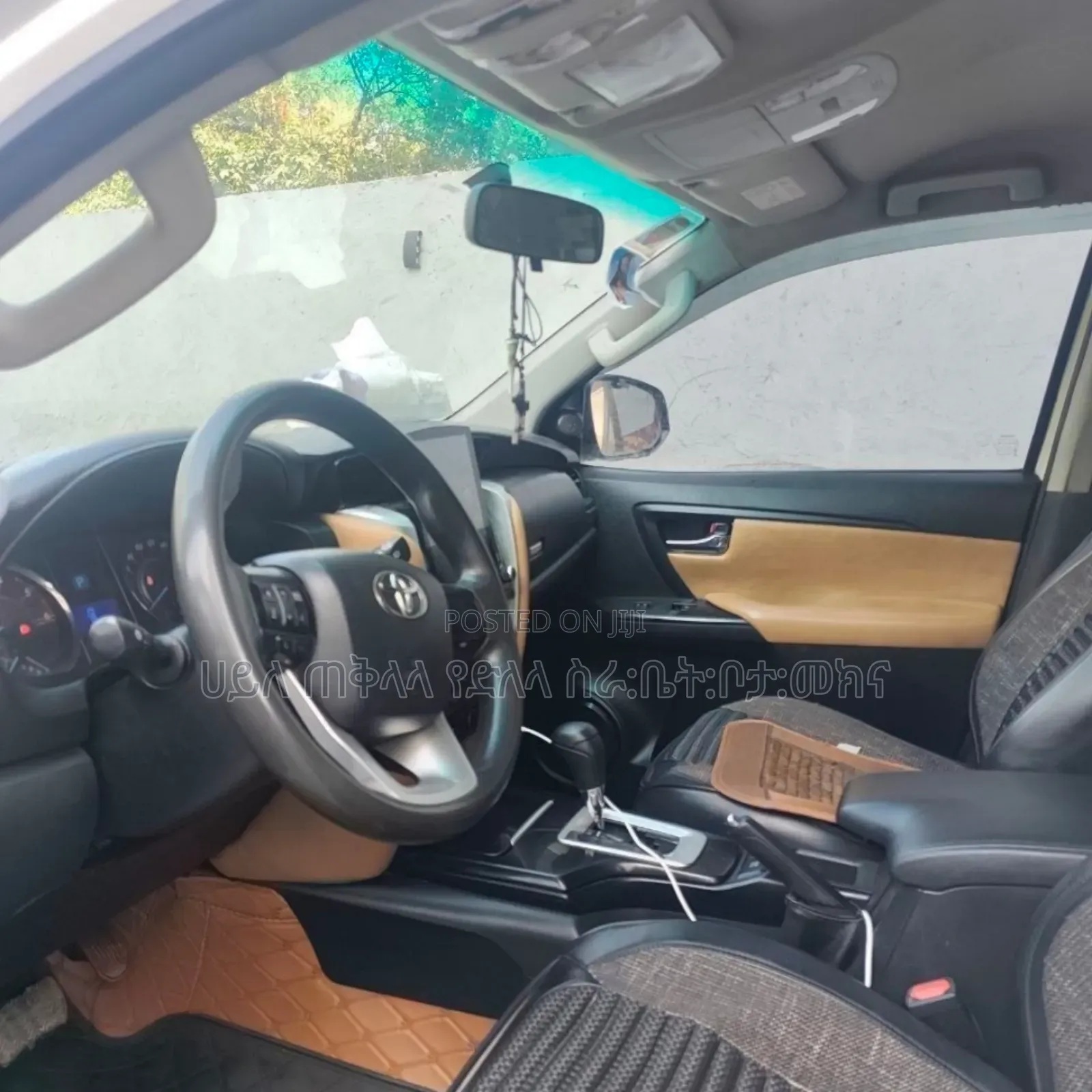Toyota Fortuner 2018 Ivory