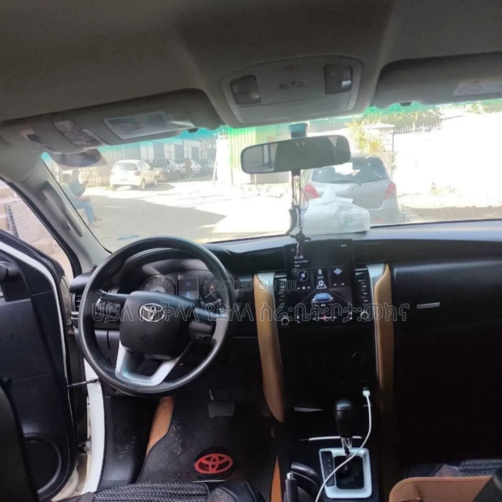 Toyota Fortuner 2018 Ivory