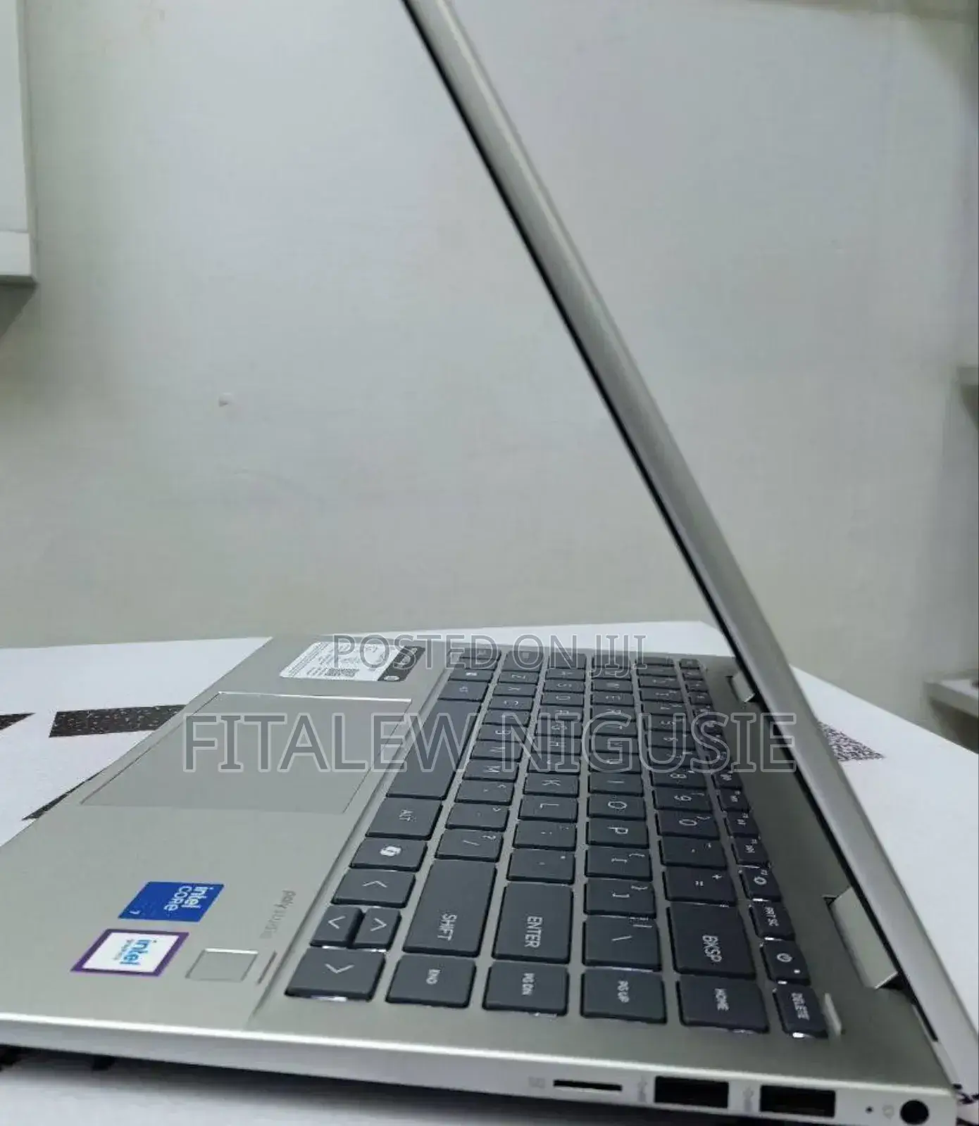 New Laptop HP Envy Dv7 16GB Intel Core Ultra 7 SSD 512GB