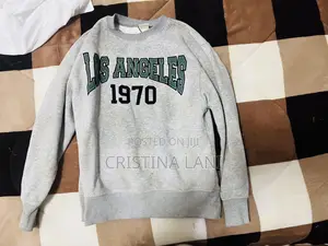 Grey Sweatshirt