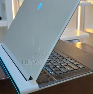 New Laptop Alienware M17x R2 16GB Intel Core Ultra 7 SSD 1T
