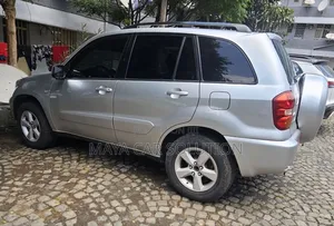 Toyota RAV4 2005 Silver