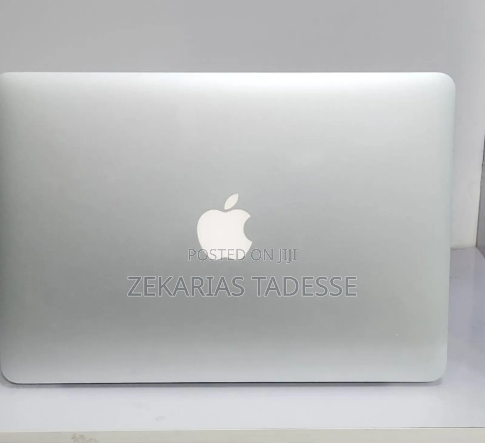 New Laptop Apple MacBook Pro 2015 16GB Intel Core i7 SSD 512GB