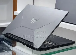 New Laptop Asus 16GB AMD Ryzen 5 SSD 512GB