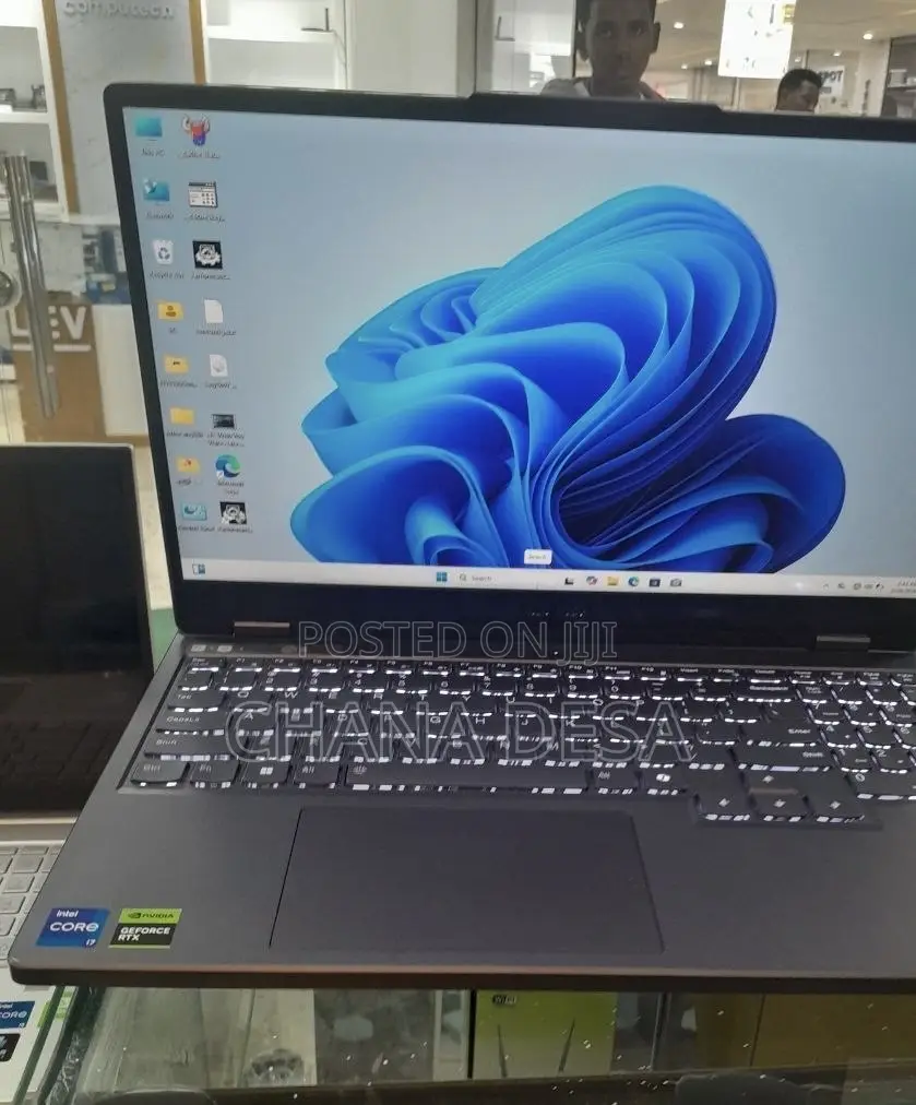 New Lenovo Legion Y7000P IRX9 Gaming Laptop 24GB Intel Core i7 SSD 1T