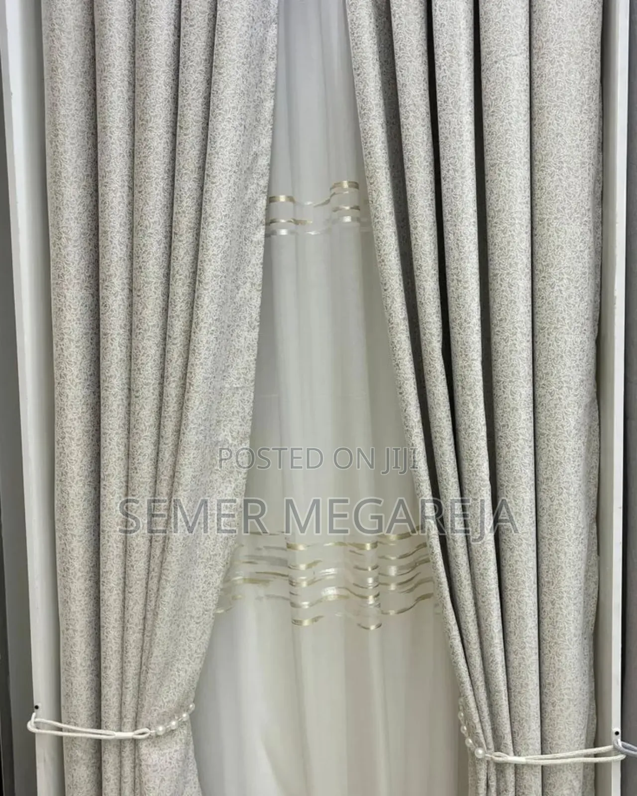 Curtain Semer