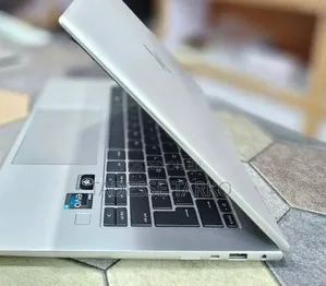 New Laptop HP EliteBook x360 1040 G9 16GB Intel Core i5 SSD 512GB