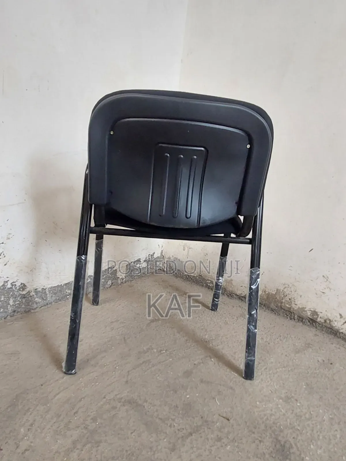 Chair Guest With Arm Rest