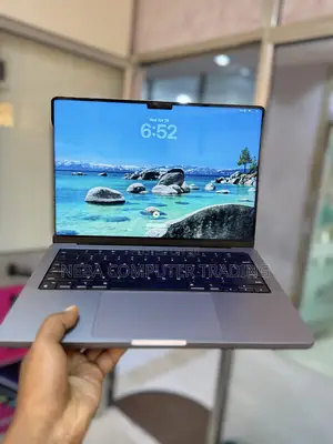 New Laptop Apple MacBook Pro 2021 M1 16GB Apple M1 Pro SSD 512GB