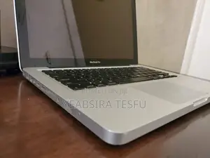 Laptop Apple MacBook 2012 4GB Intel Core i5 HDD 500GB
