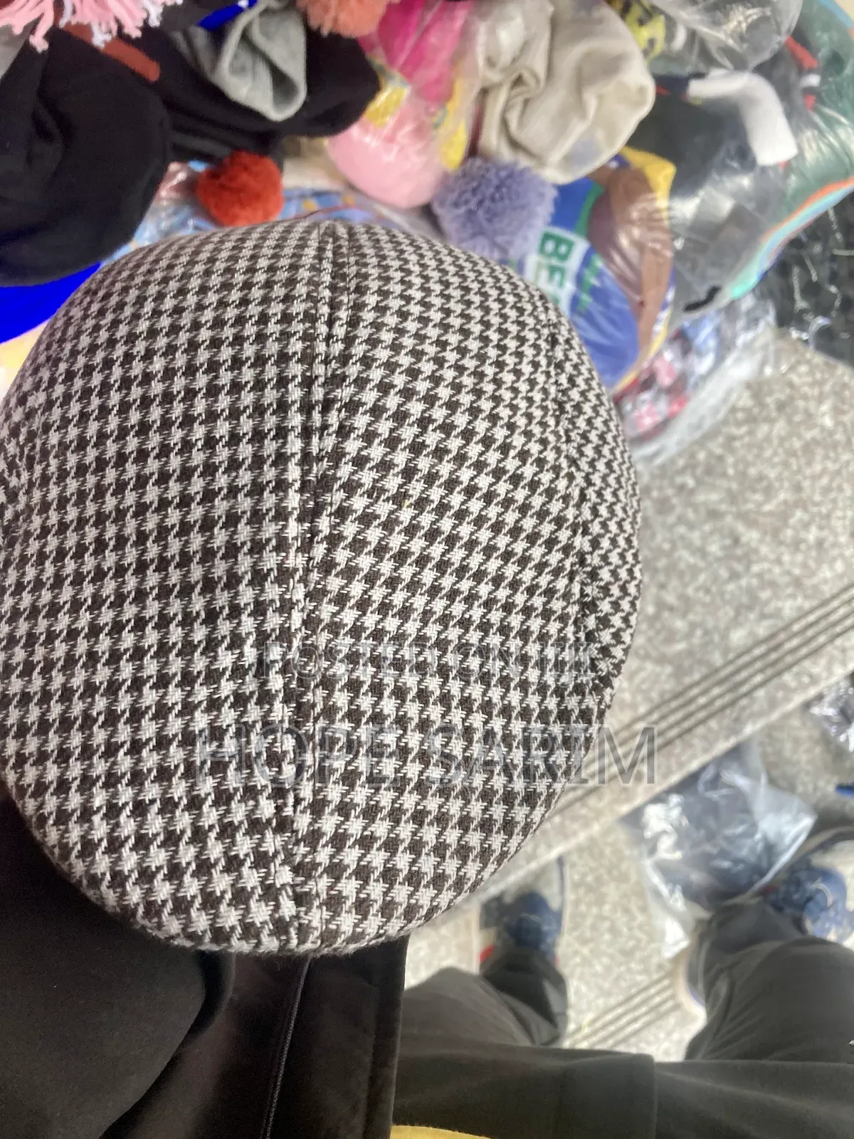 ክላሲክ የወንዶች ባለ ፕላይድ ካፕ/ Flat Cap