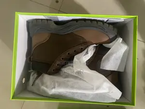 Vido ሴፍቲ ቡት ጫማ – Steel Toe ያለው ጠንካራ የስራ ጫማ (ሁሉም ሳይዝ አለ)