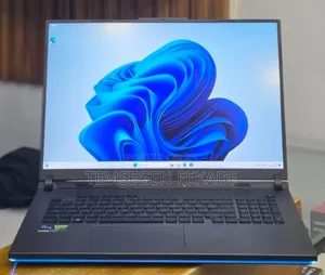 New Laptop Asus ROG Strix G17 32GB Intel Core i9 SSD 2T