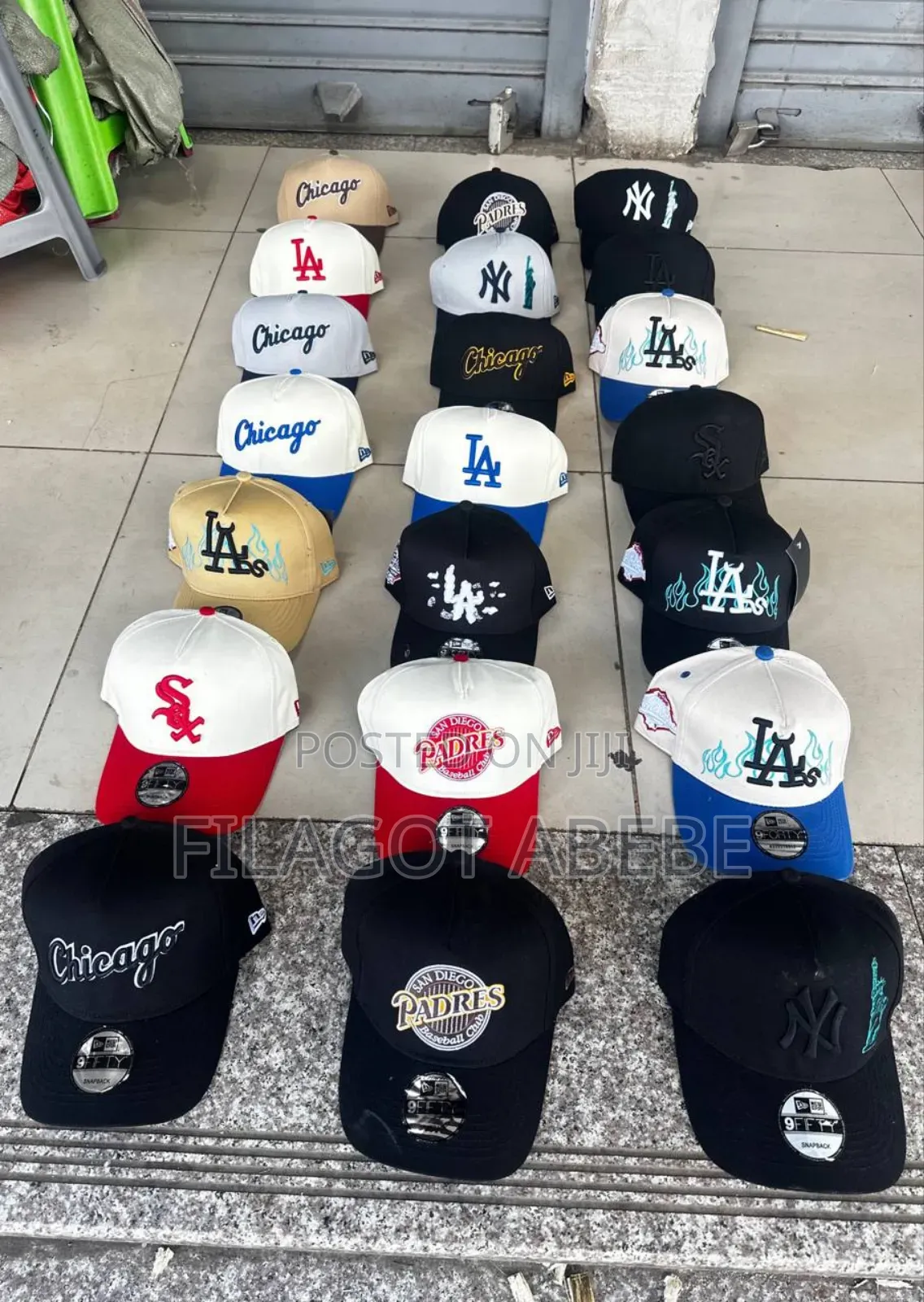 Top Quality Men's Cap in Different Colors and Design