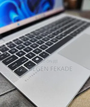 New Laptop HP EliteBook 1040 G8 16GB Intel Core i7 SSD 512GB