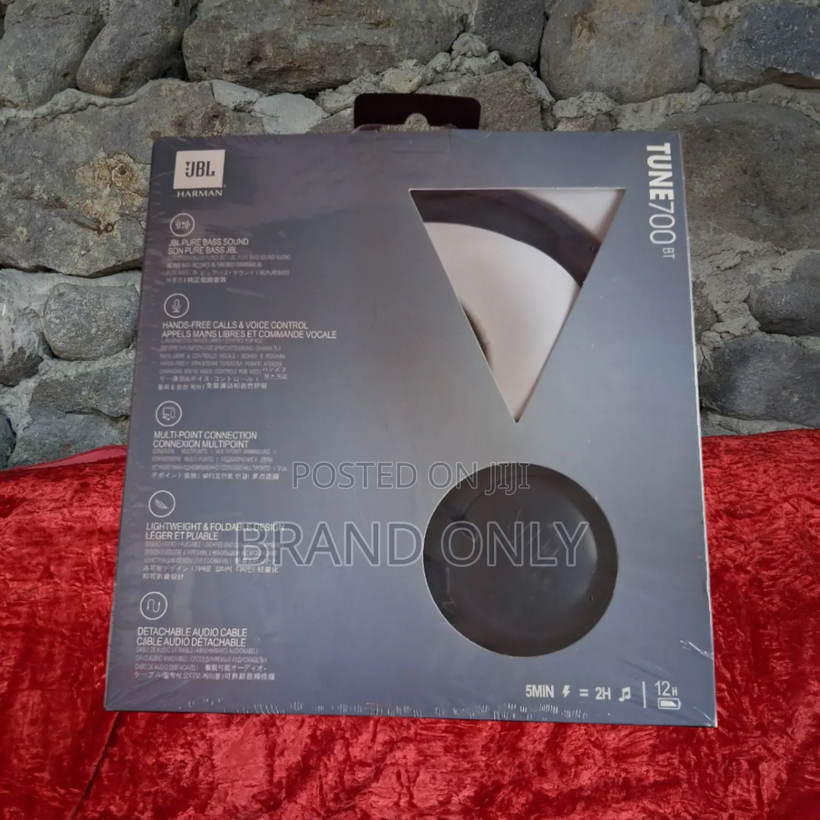 JBL Tune700bt Over-Ear Wireless Headphones