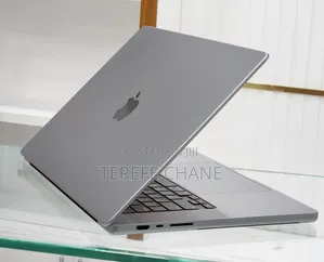 New Laptop Apple MacBook Pro M1 32GB Apple M1 Pro SSD 512GB
