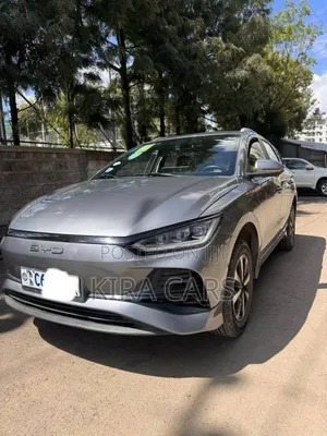 BYD E2 43 kWh 94 hp FWD 2025 Gray