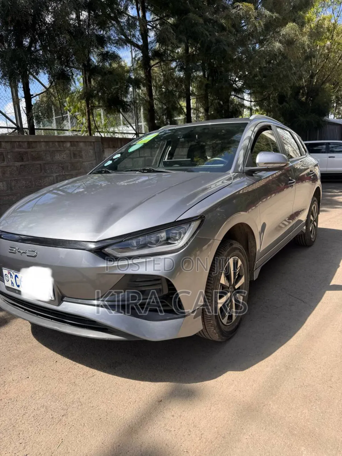 BYD E2 43 kWh 94 hp FWD 2025 Gray